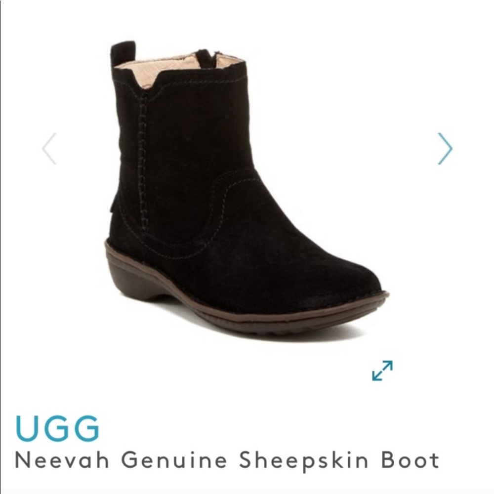 Ugh Neevah Bootie size 6